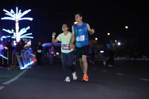 BIB: 45250
                            <button type="button" onclick="openModal(20751573)" class="btn btn-primary btn-sm float-right btn-popup" data-toggle="modal" data-target=".modal-high-quality">
                        <i class="fas fa-shopping-cart"></i> Add to Cart
                    </button>
                                            <button type="button" onclick="isThisMe(20751573, true)" class="btn btn-success btn-sm float-right btn-popup btn-isme hidden" data-toggle="tooltip" data-placement="bottom" title="นี่คือรูปของคุณใช่ไหม คลิกที่นี่เพื่อเอาเข้าอัลบั้ม">
                        <i class="fas fa-plus"></i> Add to album
                    </button>
                    <button type="button" onclick="isThisMe(20751573, false)" class="btn btn-warning btn-sm float-right btn-popup btn-isnotme hidden">
                        <i class="fas fa-ban"></i> Remove from album
                    </button>
